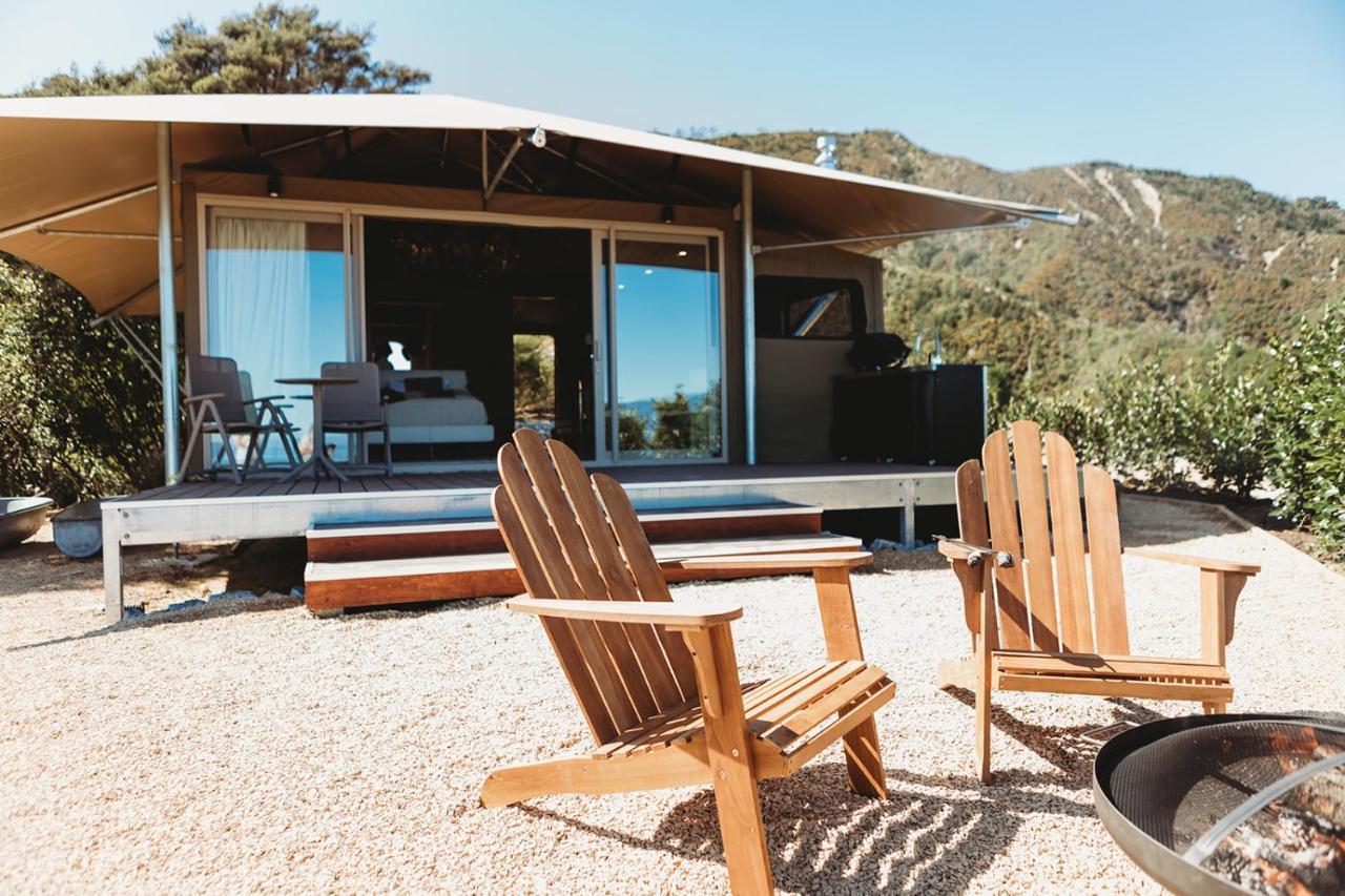 Drift Off Grid Luxury Eco Glamping Hotel Tarakohe Bagian luar foto