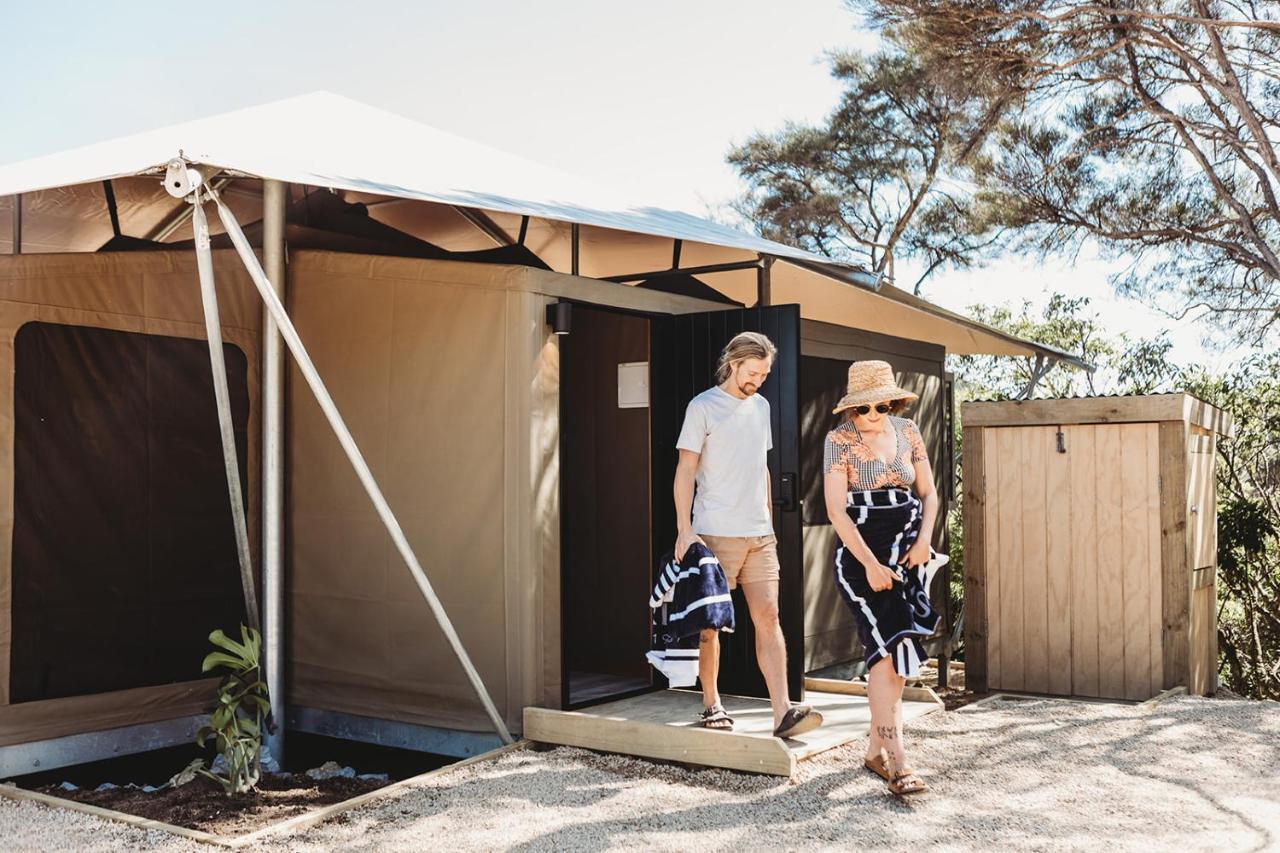 Drift Off Grid Luxury Eco Glamping Hotel Tarakohe Bagian luar foto