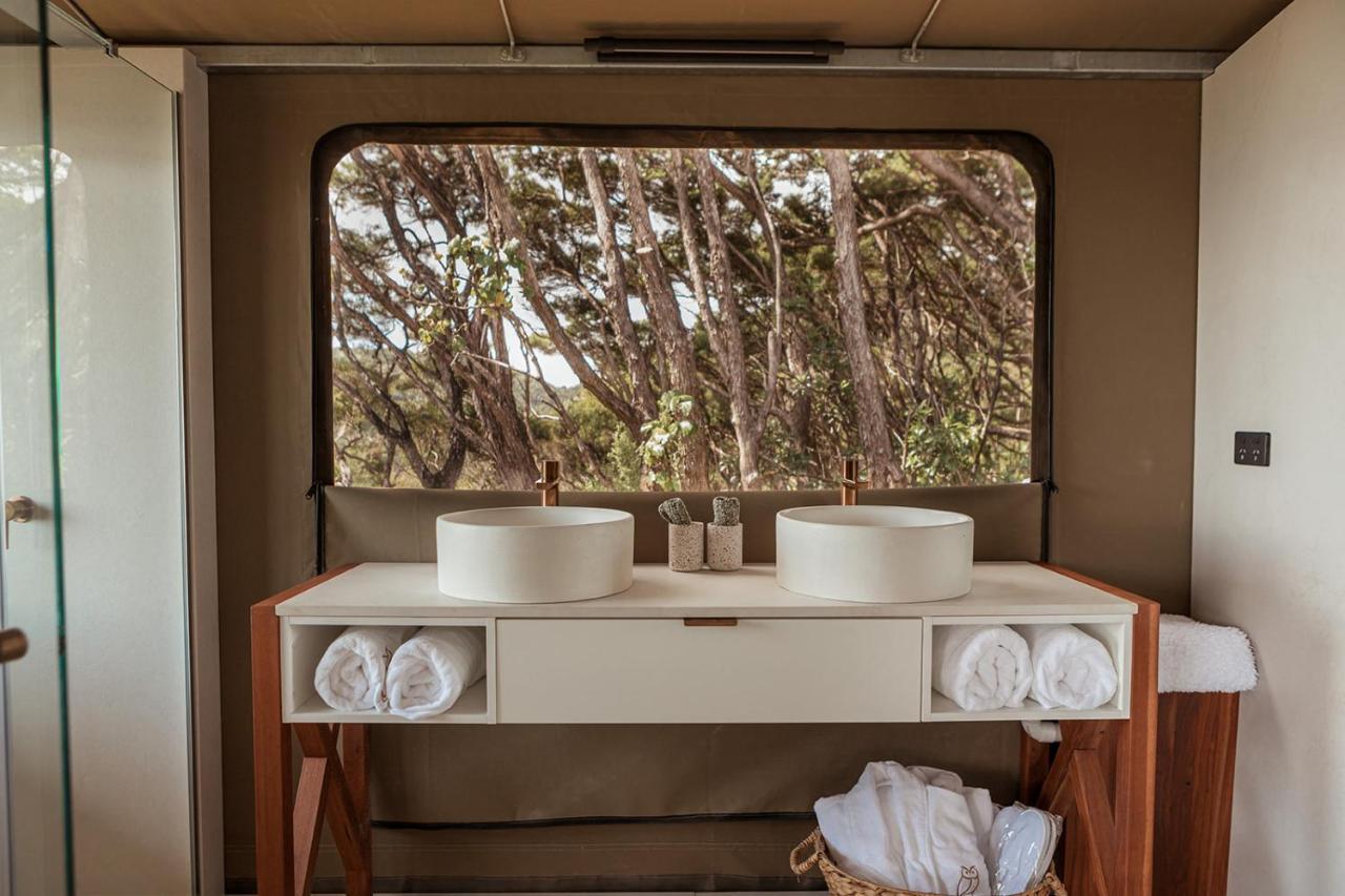 Drift Off Grid Luxury Eco Glamping Hotel Tarakohe Bagian luar foto