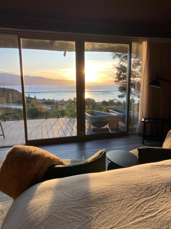 Drift Off Grid Luxury Eco Glamping Hotel Tarakohe Bagian luar foto